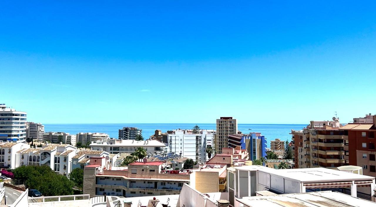 Cozy Fuengirola Apartment With Sea View & Pool Kültér fotó